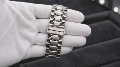 WsC Fury diamond clasp detail loop