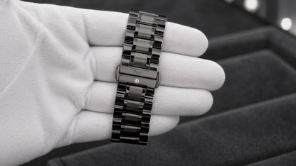 WsC Fury diamond clasp detail loop
